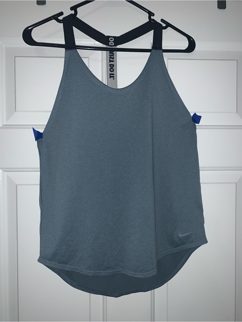 Women’s Nike Tank Top (Size Small) Like New